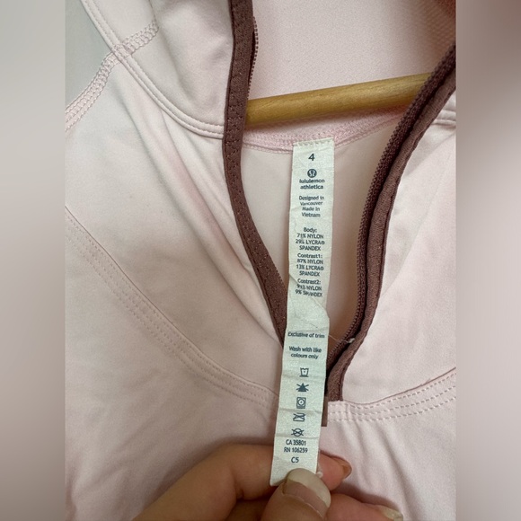 Lululemon Trail Bound 1/2 Zip Long-Sleeve Top - Strawberry Milkshake Size 4 - Picture 6 of 7